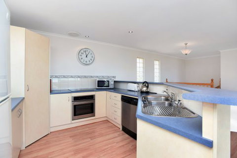 1 Miami - New South Wales Tourism  2